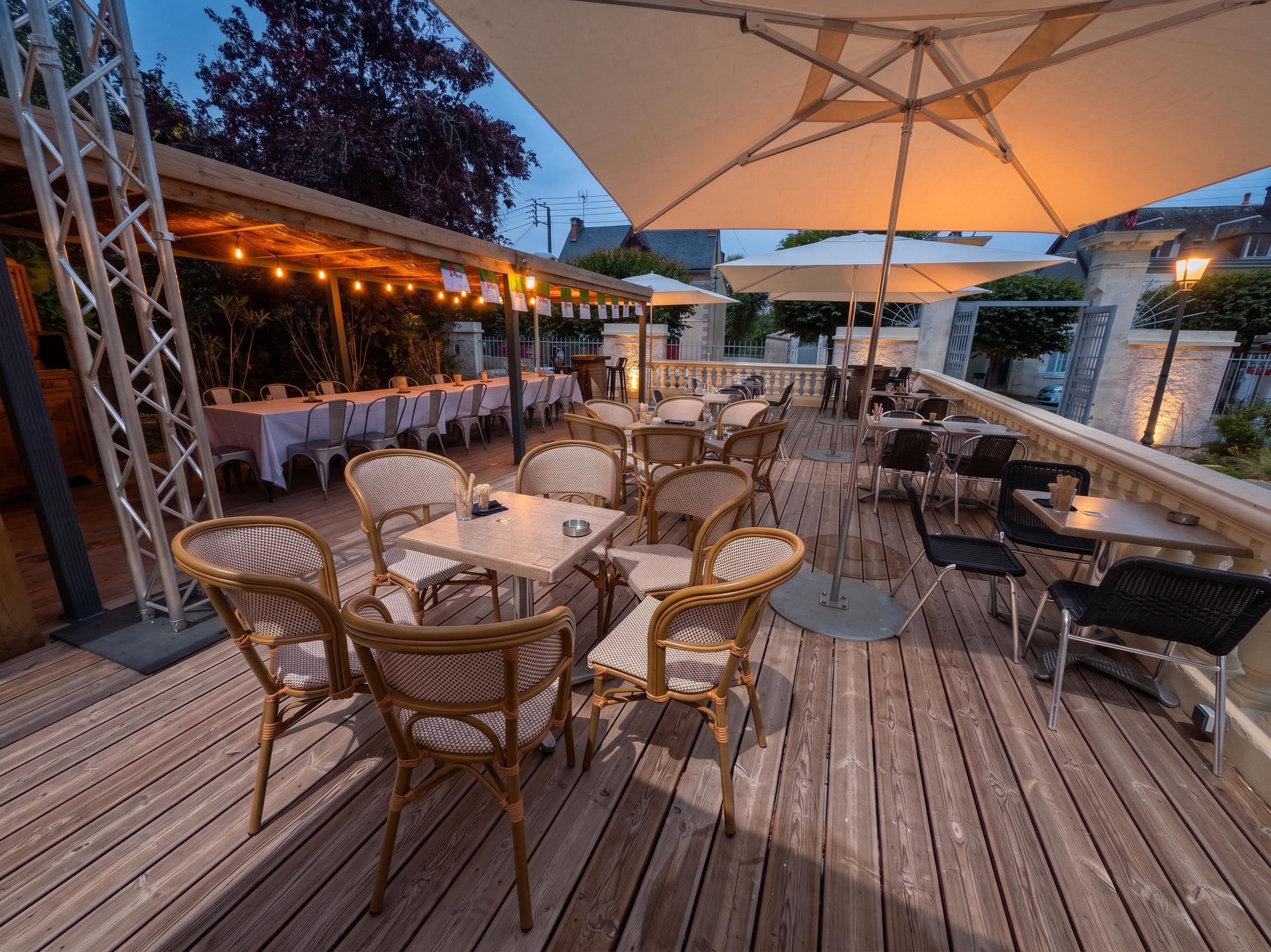 Louis 26 — Le Manoir